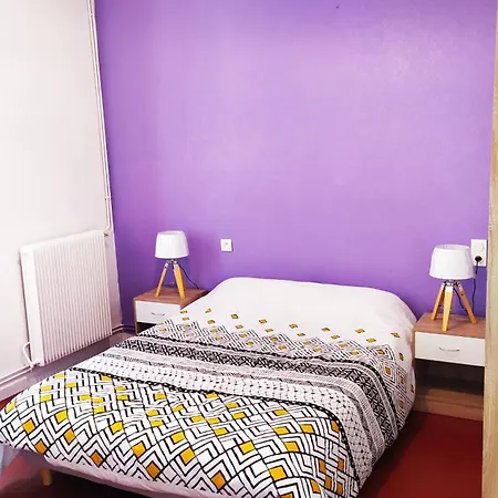 Apartment Climatise Avec Terrasse 4 A 6 Couchages A 600m Du Centre Thermal Lamalou-les-Bains
