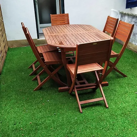 Climatise Avec Terrasse 4 A 6 Couchages A 600m Du Centre Thermal Apartment