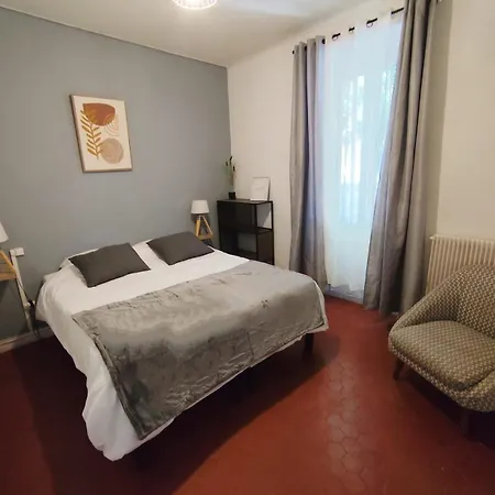 Apartman Climatise Avec Terrasse 4 A 6 Couchages A 600m Du Centre Thermal *